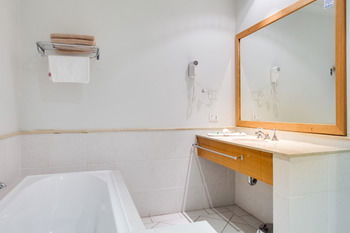 Forresters Beach Resort - Accommodation BNB 35