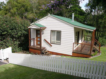 Apple Tree Cottage & Studio - Accommodation BNB 7