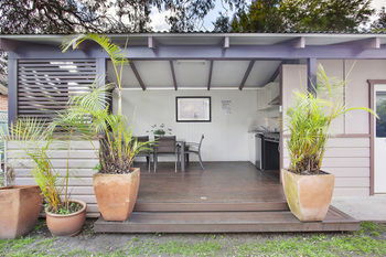 Boronia Lodge Burwood - Accommodation BNB 12