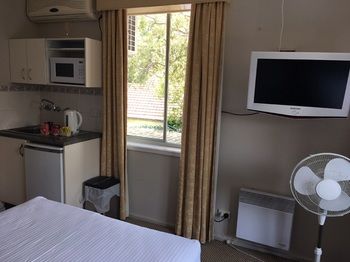 Boronia Lodge Burwood - Accommodation BNB 21