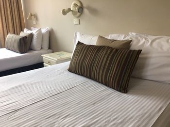 Boronia Lodge Burwood - Accommodation BNB 22