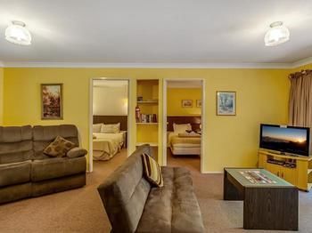 Tanglewood Gardens - Accommodation BNB 4