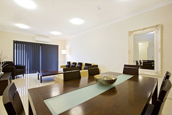 Astina Serviced Apartments - Central - Accommodation BNB 6