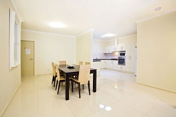 Astina Serviced Apartments - Central - Accommodation BNB 8