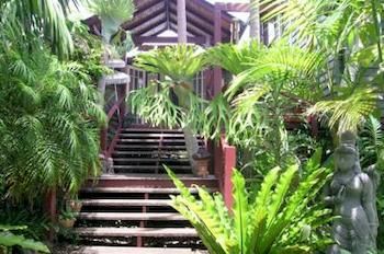 Maleny Tropical Retreat Balinese B&b - Accommodation BNB 0