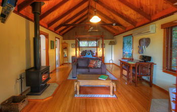 Maleny Tropical Retreat Balinese B&b - Accommodation BNB 12