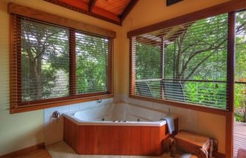 Maleny Tropical Retreat Balinese B&b - Accommodation BNB 18