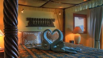 Maleny Tropical Retreat Balinese B&b - Accommodation BNB 24