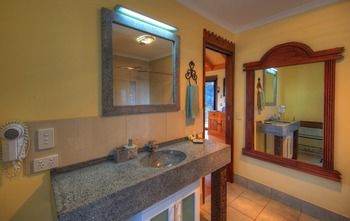 Maleny Tropical Retreat Balinese B&b - Accommodation BNB 36