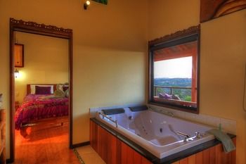 Maleny Tropical Retreat Balinese B&b - Accommodation BNB 60
