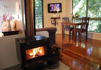 Montville Grove Romantic Cottages - Accommodation BNB 8