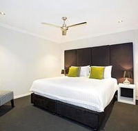 Astina Serviced Apartments - Parkside - Accommodation BNB