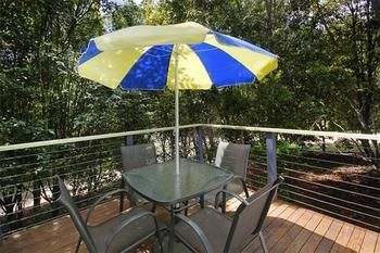 Mapleton Cabins & Caravan Park - Accommodation BNB 9