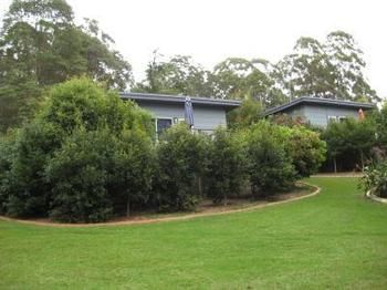 Mapleton Cabins & Caravan Park - Accommodation BNB 10