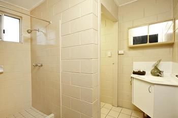 Mapleton Cabins & Caravan Park - Accommodation BNB 14