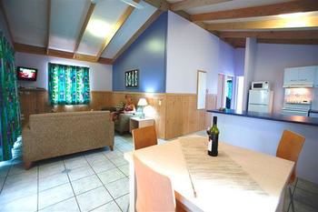 Budgewoi Holiday Park - Accommodation BNB 6