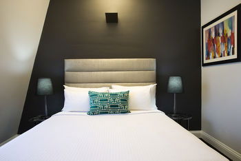 Hotel Challis - Accommodation BNB 23