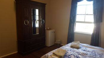Wisemans Inn Hotel - Accommodation BNB 24