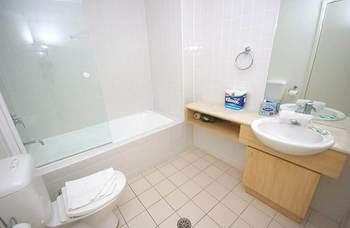 Homebush 122 Ben Furnished Apartment - Accommodation BNB 0