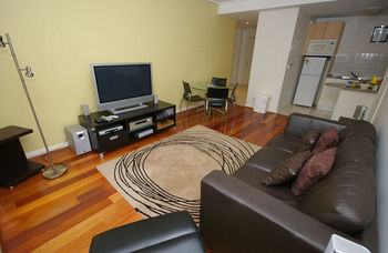 Homebush 3 Ben Furnished Apartment - Accommodation BNB 7