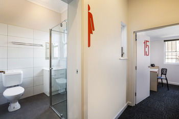 The Granville Hotel - Accommodation BNB 10