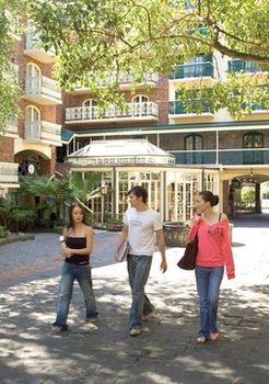 RMIT Village - Accommodation BNB 2