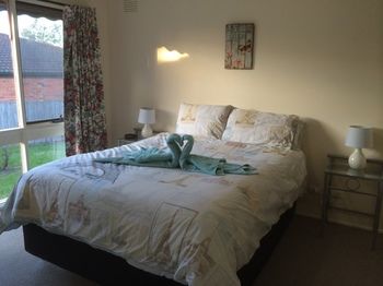 Australian Home Away At East Doncaster - Accommodation BNB 3