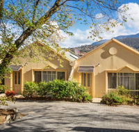 Quest Trinity House - Accommodation BNB