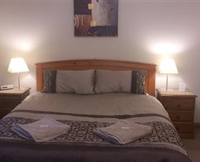 Silwood Park Holiday Unit - Accommodation BNB 3
