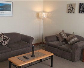 Ashwood Apartments - Bellerive - Accommodation BNB 3