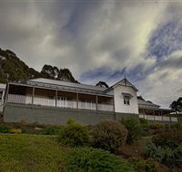 House on the Hill Bed and Breakfast - Accommodation BNB