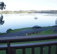 Tranquility Waters - Accommodation BNB