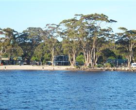 Tuckers Rocks Cottage - Accommodation BNB 2