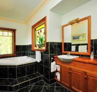 Beauty Point's Pomona Spa Cottages - Accommodation BNB