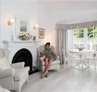 White Dove Cottage Bed and Breakfast - Accommodation BNB