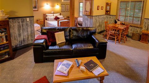 Trawool Cottages & Farmstay - Accommodation BNB 6