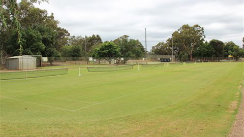 Riverbank Caravan Park - Accommodation BNB 6