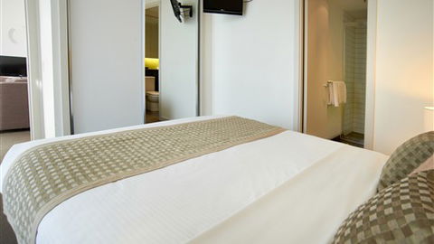 Amity Apartment Hotels - Accommodation BNB 3