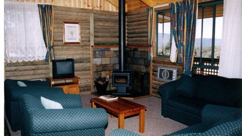 Happy Wanderer Holiday Resort - Accommodation BNB 5