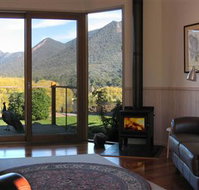 Cathedral Valley Farm - Accommodation BNB