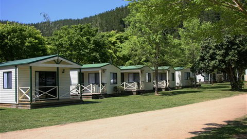 Porepunkah Pines Holiday Park - Accommodation BNB 1