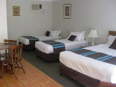 Cleveland Motor Inn - Accommodation BNB 2