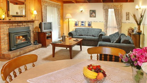 Woodland By The Bay - Accommodation BNB 4