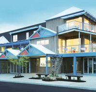 The Island Accommodation - Phillip Island YHA - Accommodation BNB