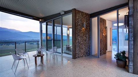 Feathertop Chateau - Accommodation BNB 4