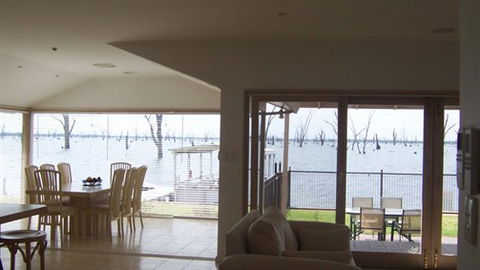 Mulwala Lakeside - Accommodation BNB 4