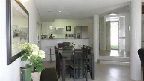 Waterfront Villa Tarni 14 - Accommodation BNB 1