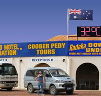 Radeka Downunder Underground Motel and Backpacker Inn - Accommodation BNB