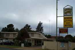 Acacia Golden Way Motel - Accommodation BNB 0