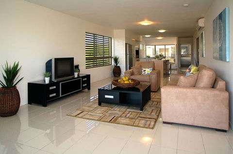 Beaches On Lammermoor Apartments - Accommodation BNB 3